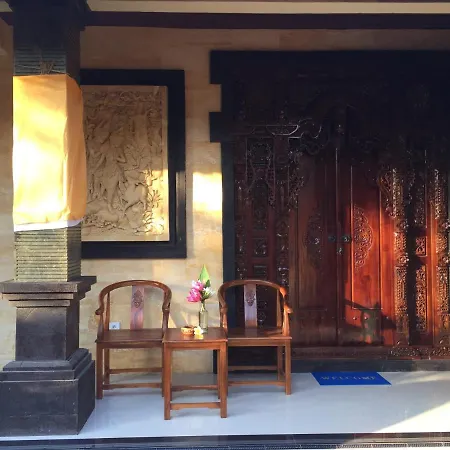 Hendra House Apartment