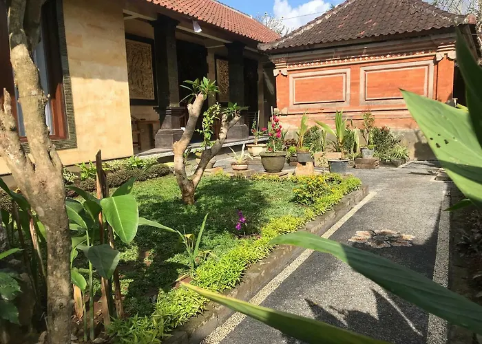 Hendra House * Ubud